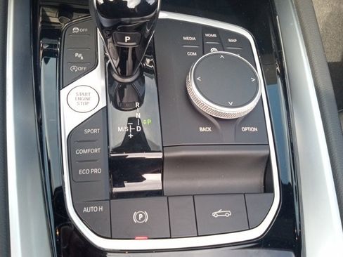 Used 2025 BMW Z4 sDrive30i image 17