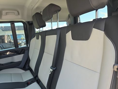 Used 2025 INEOS Grenadier AWD/4WD image 12