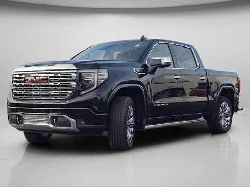 Used 2022 GMC Sierra 1500 Denali w/ Denali Reserve Package image 24