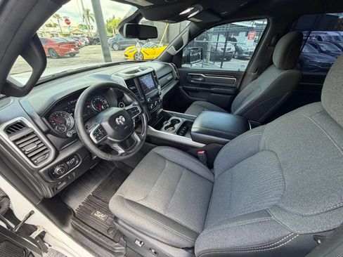 Used 2019 RAM 1500 Big Horn AWD/4WD image 11