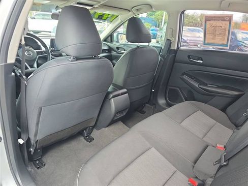 Used 2022 Nissan Altima 2.5 SV AWD/4WD image 12