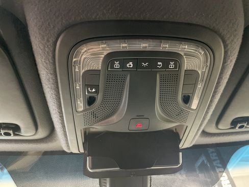 Used 2019 Mercedes-Benz Sprinter 144 image 39