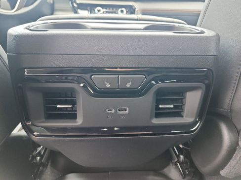 New 2026 GMC Sierra 1500 AT4 w/ AT4 Premium Package image 17