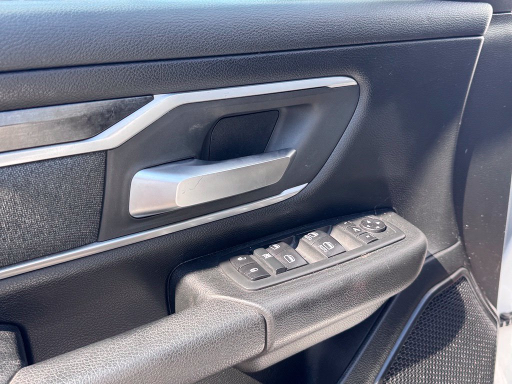 Used 2020 RAM 1500 Big Horn AWD/4WD image 8