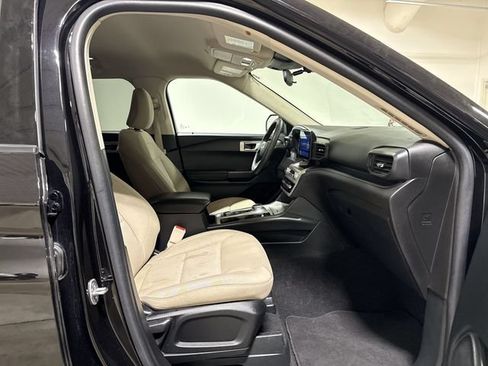 Used 2023 Ford Explorer 4WD image 21