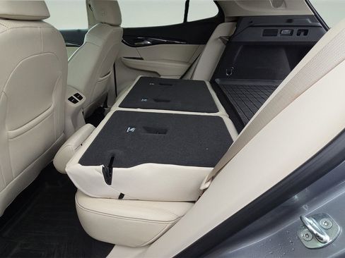 Used 2021 Buick Envision Essence image 26