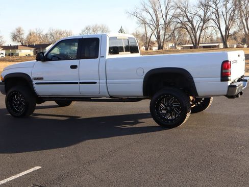 Used 2001 Dodge Ram 2500 Truck ST image 8