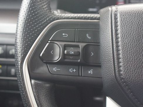 Used 2024 Toyota Tacoma TRD Sport AWD/4WD image 8