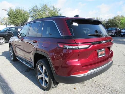 New 2026 Jeep Grand Cherokee Limited RWD image 5