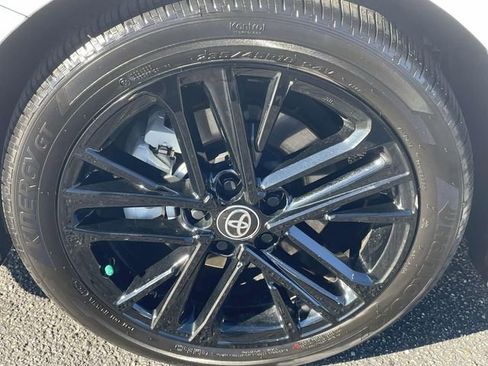 Used 2025 Toyota Camry SE w/ Multimedia Upgrade Package image 8