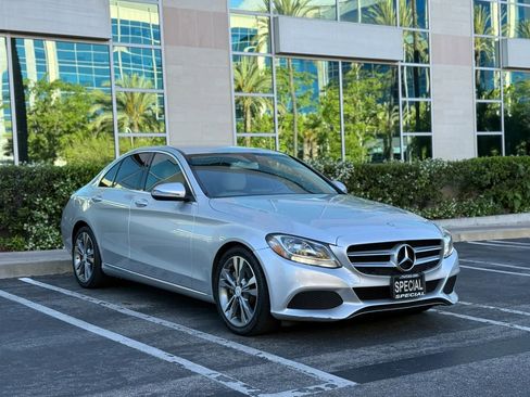 Used 2017 Mercedes-Benz C 300 Sedan image 7