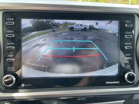 Used 2022 Toyota Tacoma SR5 image 21