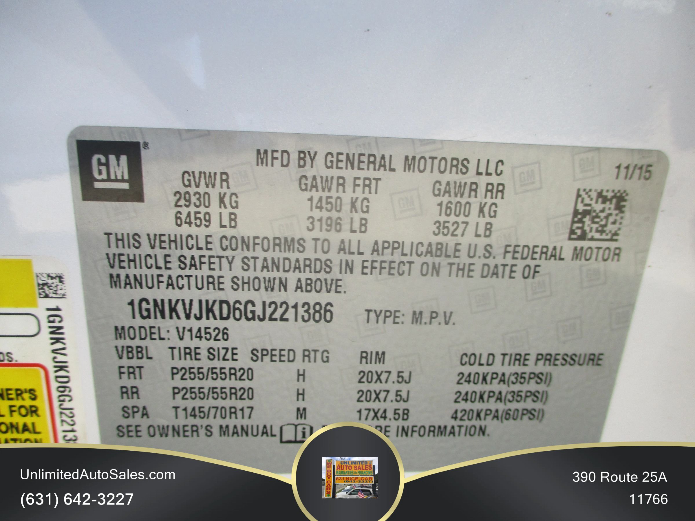 Used 2016 Chevrolet Traverse LTZ w/ LPO, 'HIT The Road' Package AWD/4WD image 16
