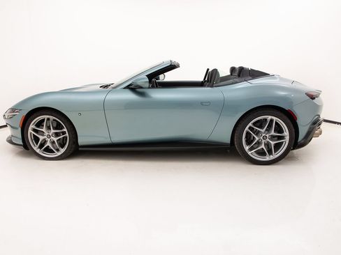 Certified 2024 Ferrari Roma Spider RWD image 8