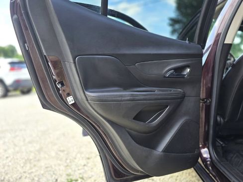 Used 2018 Buick Encore Preferred FWD image 26