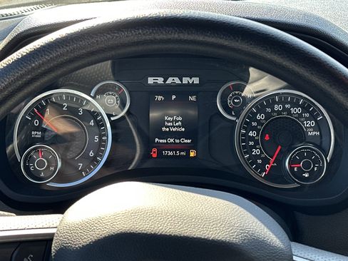 Used 2024 RAM 3500 Tradesman w/ Chrome Appearance Group image 26