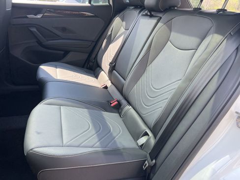 New 2026 Volkswagen Tiguan SE R-Line FWD image 27