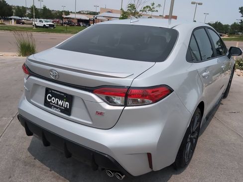 Used 2026 Toyota Corolla SE FWD image 7