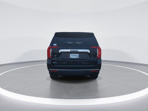 Used 2021 GMC Yukon Denali w/ Denali Premium Package image 7