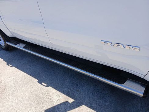Used 2022 RAM 1500 Big Horn AWD/4WD image 31