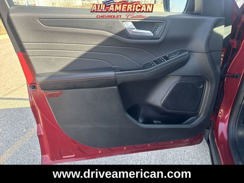 Used 2025 Ford Escape ST-Line Select image 13