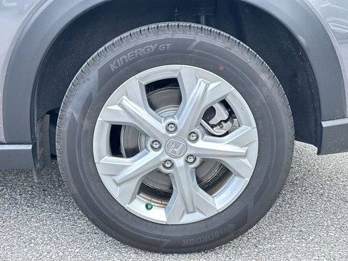 Used 2025 Honda HR-V LX image 12