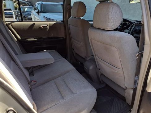 Used 2002 Toyota Highlander 4WD V6 image 22