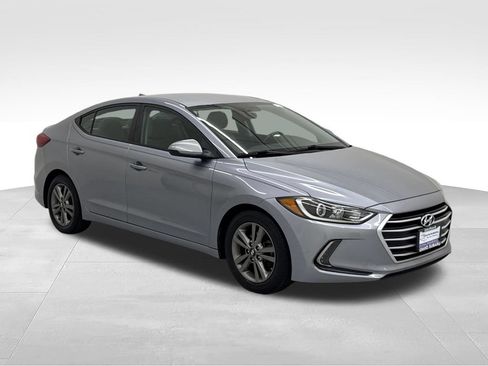 Used 2017 Hyundai Elantra SE w/ SE A/T Tech Package 03 FWD image 8