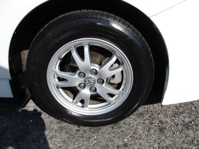 Used 2011 Toyota Prius Two FWD image 9