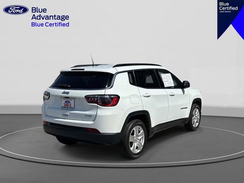 Used 2022 Jeep Compass Latitude FWD image 5