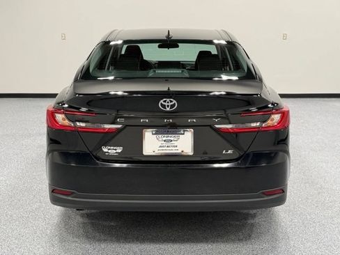 Used 2025 Toyota Camry LE FWD image 10