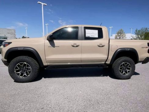 Certified 2024 Chevrolet Colorado ZR2 w/ Safety Package image 5