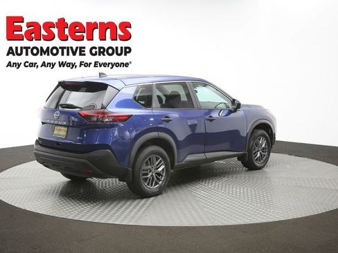Used 2023 Nissan Rogue S AWD/4WD image 42