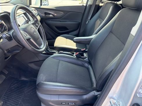 Certified 2022 Buick Encore Preferred w/ Safety Package AWD/4WD image 10