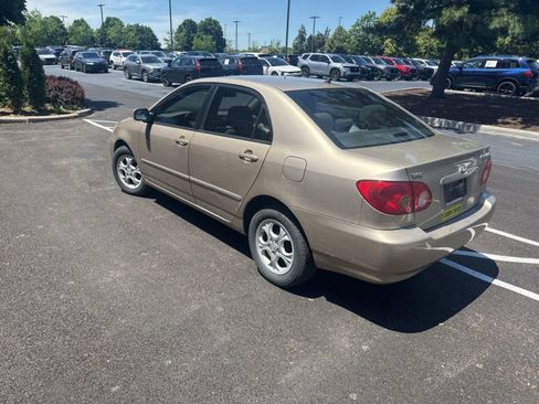 Used 2005 Toyota Corolla CE FWD image 10