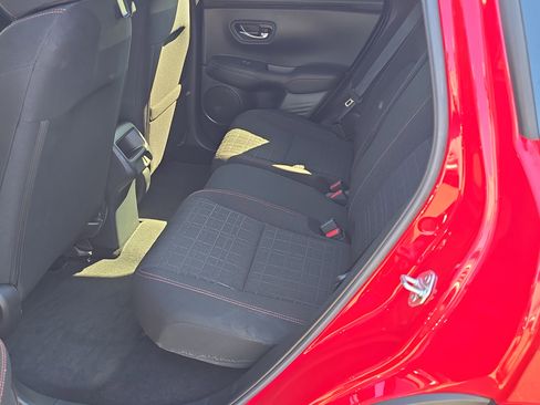 Used 2024 Honda HR-V Sport image 18