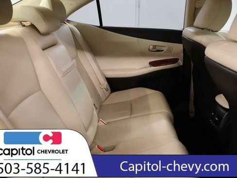 Used 2010 Lexus HS 250h w/ Preferred Accessory Package FWD image 26