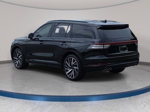 Used 2026 Lincoln Aviator Black Label w/ Jet Appearance Package AWD/4WD image 7