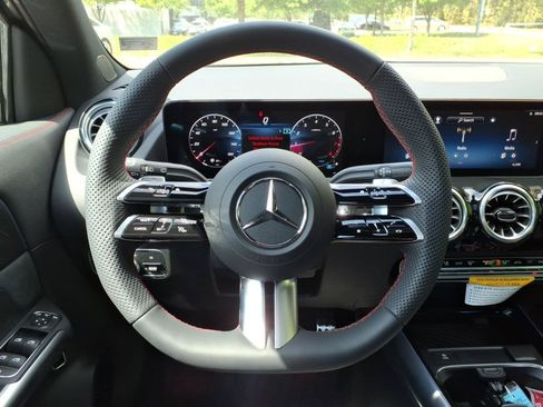 New 2026 Mercedes-Benz GLA 250 image 18