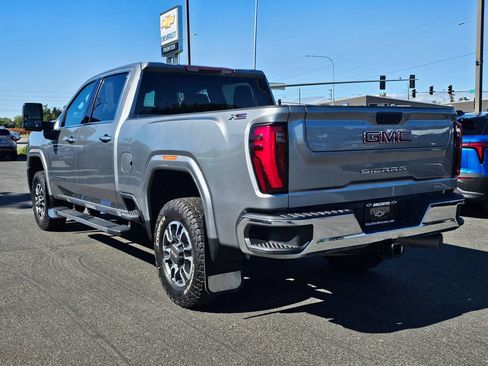 Used 2024 GMC Sierra 2500 SLT w/ SLT Convenience Package AWD/4WD image 5
