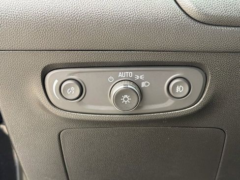 Used 2023 Buick Encore GX Preferred w/ Cold Weather Comfort Package image 8