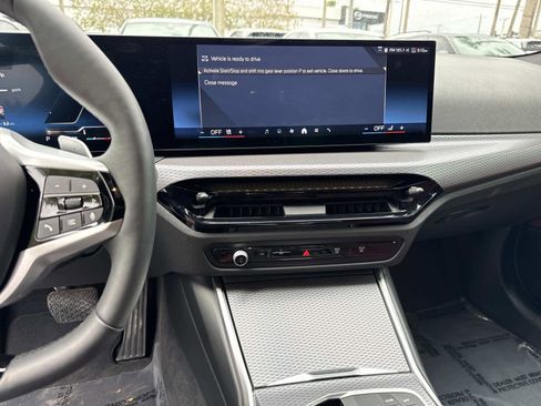 Certified 2025 BMW 430i Coupe w/ Convenience Package image 19