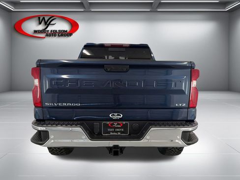 Used 2023 Chevrolet Silverado 1500 LTZ w/ LTZ Convenience Package II AWD/4WD image 7