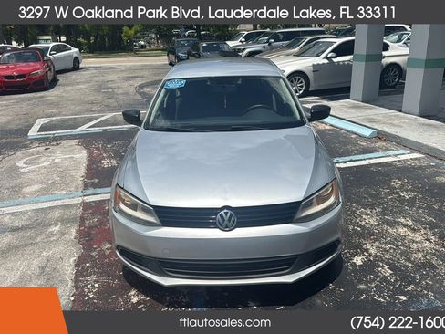 Used 2014 Volkswagen Jetta S FWD image 3