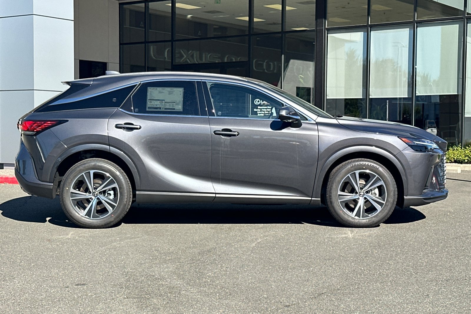 New 2026 Lexus RX 350 Premium w/ Accessory Package (Z1) FWD image 3