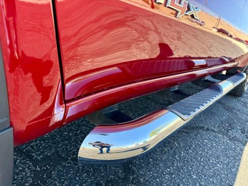 Used 2022 GMC Sierra 1500 AT4X image 18