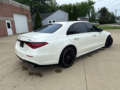 Used 2023 Mercedes-Benz S 500 4MATIC w/ AMG Line image 4