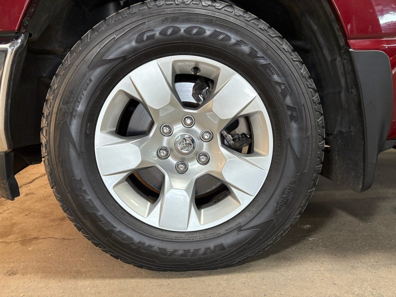 Used 2020 RAM 1500 Big Horn AWD/4WD image 25