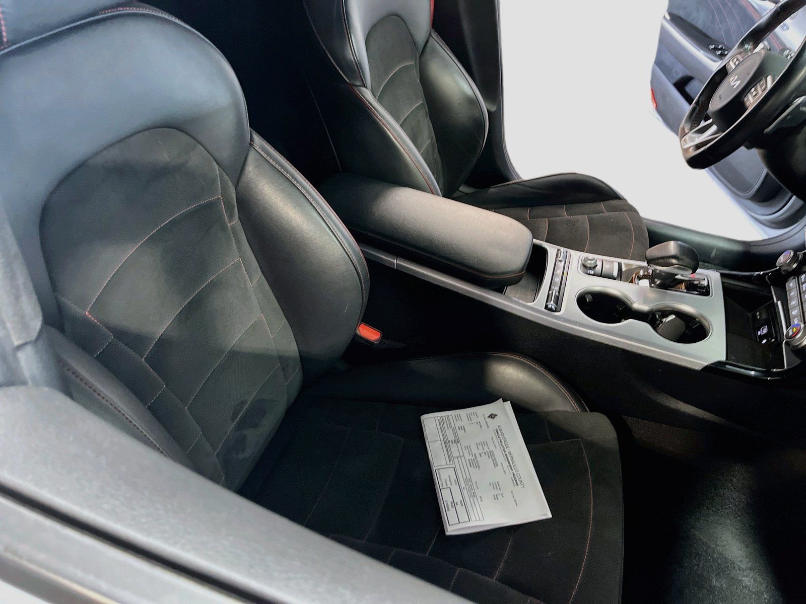 Used 2023 Kia Stinger GT2 AWD/4WD image 28