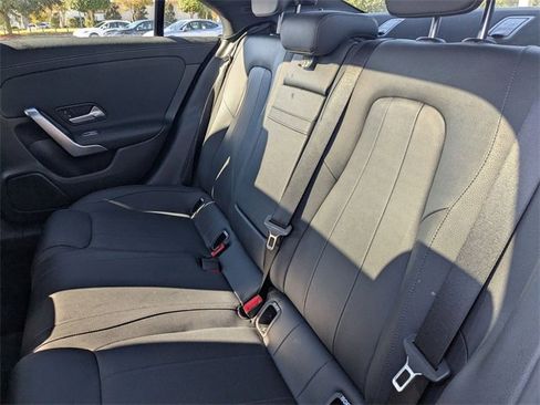 Used 2025 Mercedes-Benz CLA 250 4MATIC image 27